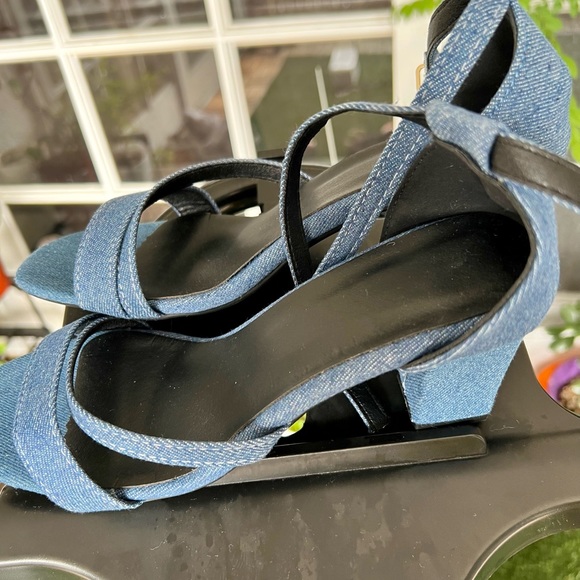 New woman denim heels 7.5 - Picture 5 of 7